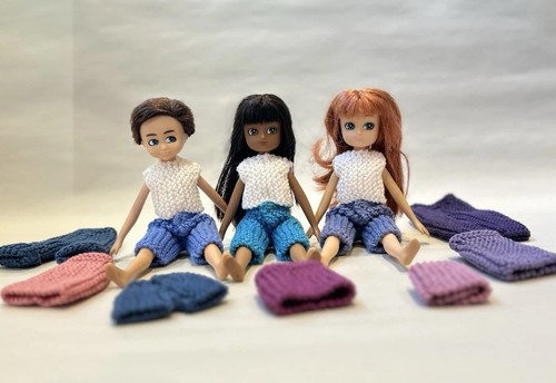 Lot child dolls with - of,