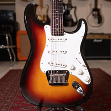 1993 fender made japan - fender, in
