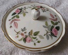 Wedgwood Hathaway Rose Bone
