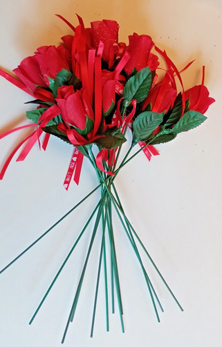 Dozen red roses polyester - red,