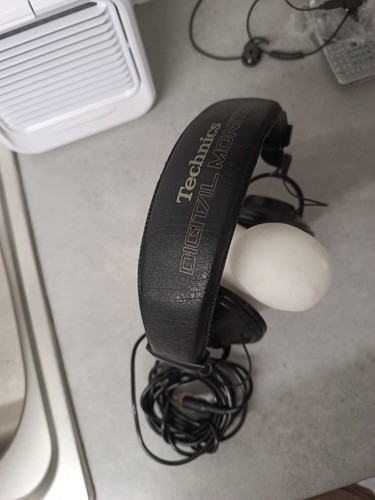 Vintage technics headphones - vintage,