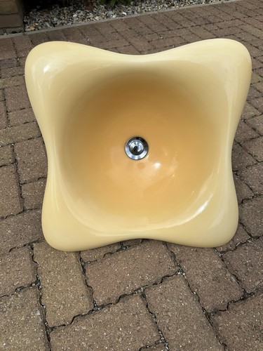 Vintage kohler flower - vintage,