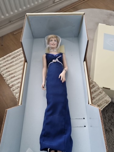Franklin mint diana princess - franklin,
