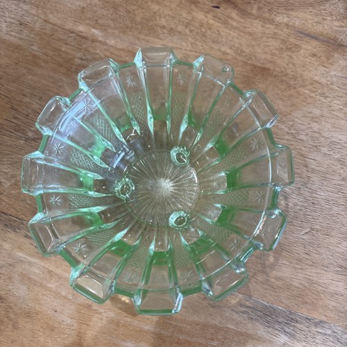 Green glass bowl vintage - green,