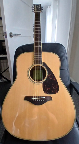 Yamaha 830 acoustic guitar - fg-830,