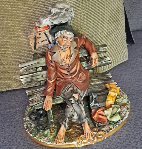 Hand painted capodimonte - hand,