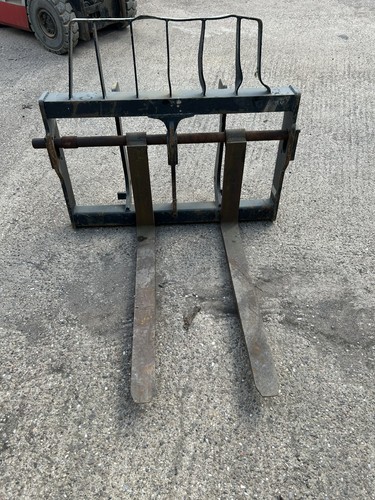 Cat telehandler pallet - th,