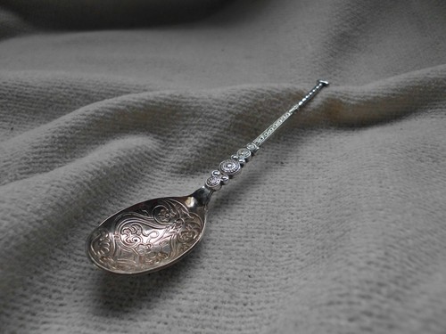 Modern reproduction royal - of,