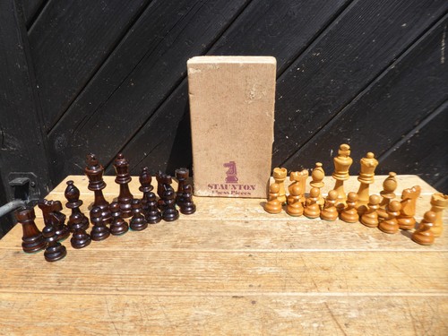 Wooden staunton chess pieces - staunton,
