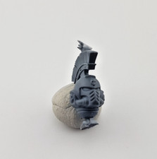 Helmet head with plume/crest