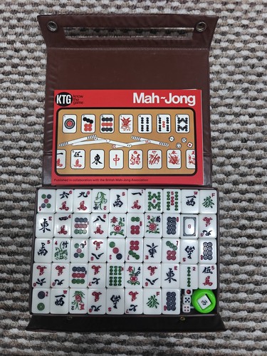 Mahh jongg vintage set - jongg,