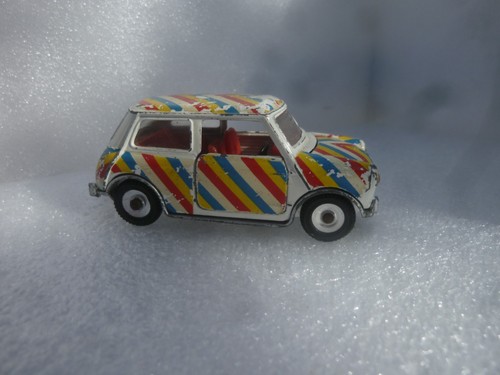 Dinky toys 107 stripey the - dinky,