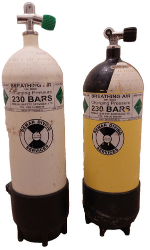Two diving cylinders litre - 10,