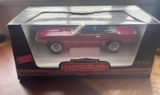 ERTL - Die Cast Car - 1:18