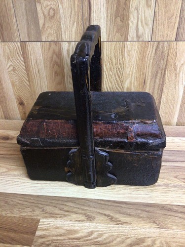 1800 vintage picnic - picnic, basket