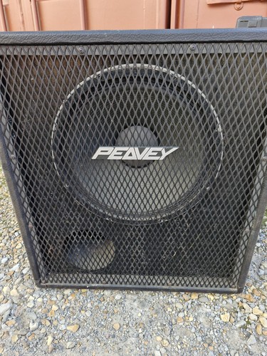 Peavey bass - peavey,