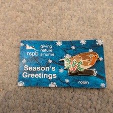 RSPB christmas Robin Pin Badge