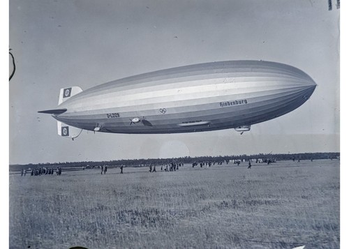1936 hindenburg zeppelin glass - 1936,