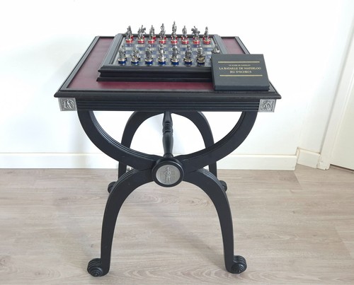 Franklin mint chess table - mint,