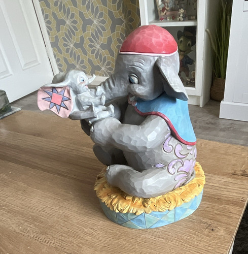 Enesco disney traditions dumbo - enesco,