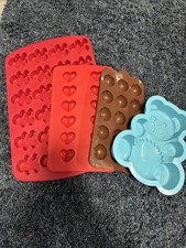 Selection On Silicone Cake And