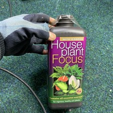 Houseplant Focus Concentrated Liquid Fertiliser, 1 Litre - Growth Tech **NO LID*