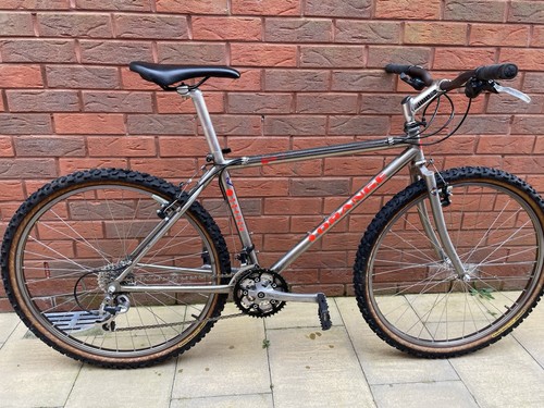 Orange mountain bike - p7,