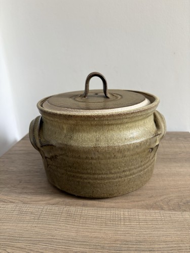 Rustic studio pottery - rustic,
