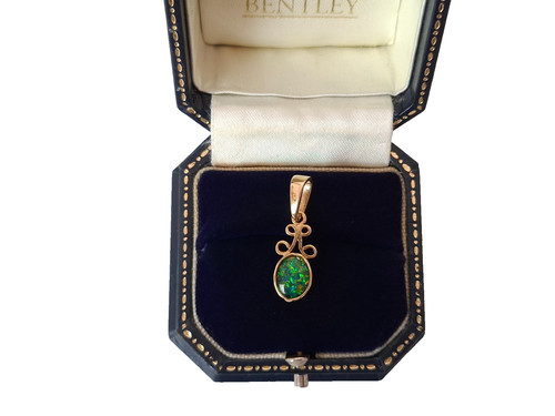 Opal triplet pendant 9ct gold - opal,