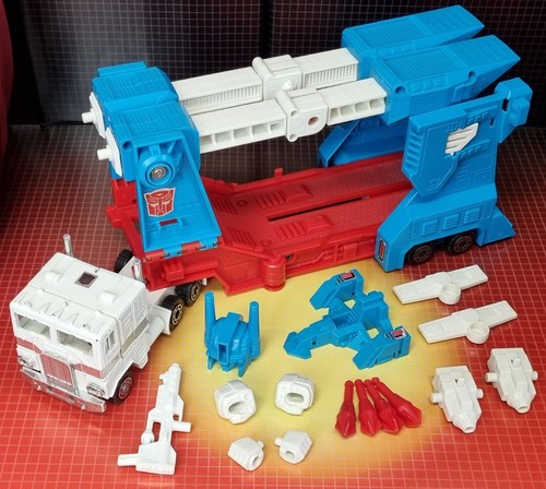 Vintage hasbro transformers - vintage,