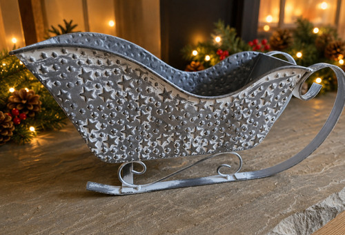 Grey metal star - sleigh, vintage