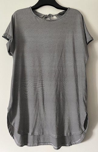 Black white dip hem - dip, top