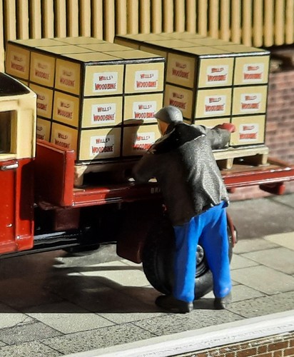 Gauge hgv delivery lorry - oo,