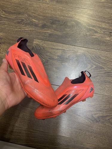 Adidas f50 laceless football - laceless,
