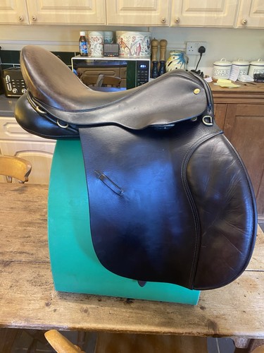 Black country saddle - gp,