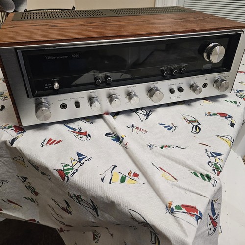 Sansui stereo receiver - receiver,