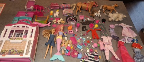 Large barbie bundle small - barbie,