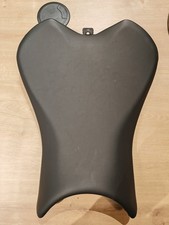 T2314032 TRIUMPH STREET