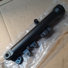 Suzuki SV650 2017 left fork stantion