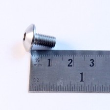 XRV750 Africa Twin TITANIUM M6