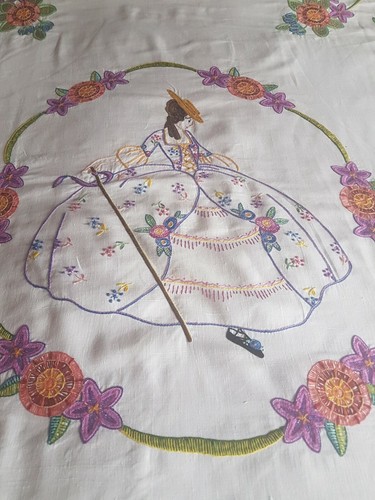 Large vintage embroidered - large,