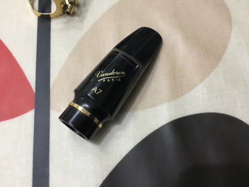 Vandoren v16 alto sax - a7, m