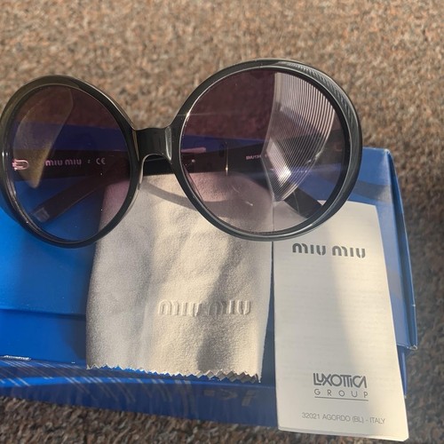 Miu sunglasses - miu,