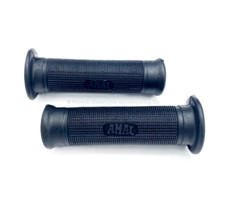 PAIR STANDARD TRIUMPH BSA NORTON HANDLE BAR GRIP RUBBER 7/8" WITH AMAL LOGO