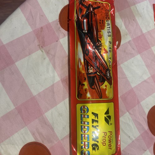 Power prop flying gliders - power,