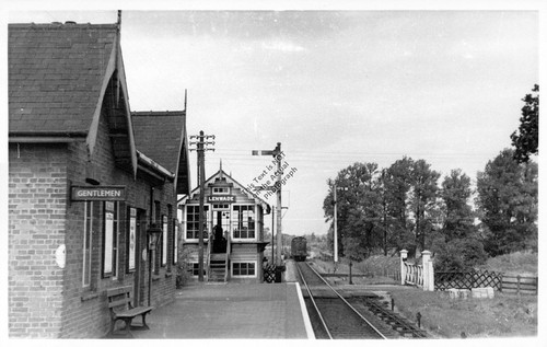 C1948 lenwade train station - lenwade,