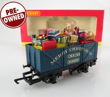 OO Gauge Hornby R6988 Christmas Wagon With Toy Load 2020