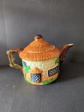 VINTAGE * BESWICK * COTTAGE WARE DECORATED CERAMIC TEAPOT No 240