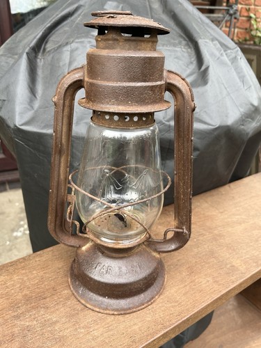 Vintage lantern chalwyn far - vintage,