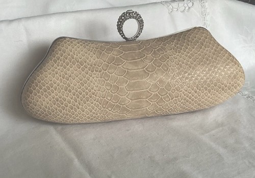Clutch bag with jewel finger - clutch,